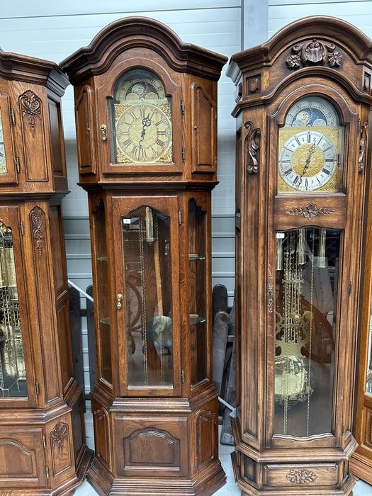 Zegar numer 8. Stojący kwadransowy. Transport cały kraj.