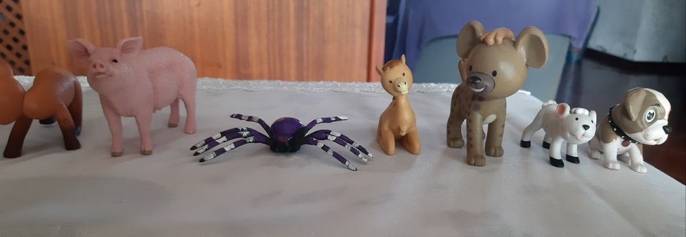 Figuras Schleich Mojo e Planeta Agostini