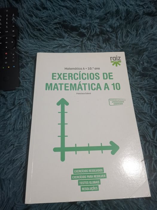 Manual completamente novo de exercícios de matemática A 10ano