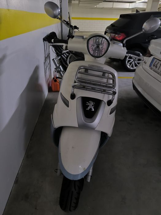 Mota Peugeot Django 125