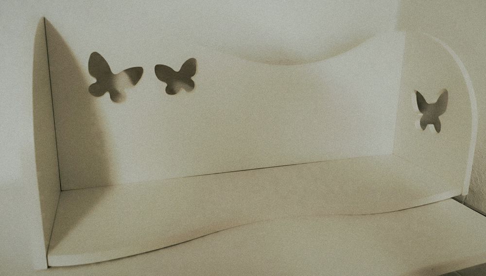 Prateleiras Quarto Infantil Brancas