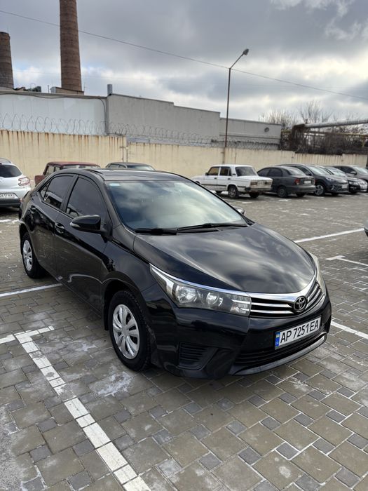 Тойота Королла продам