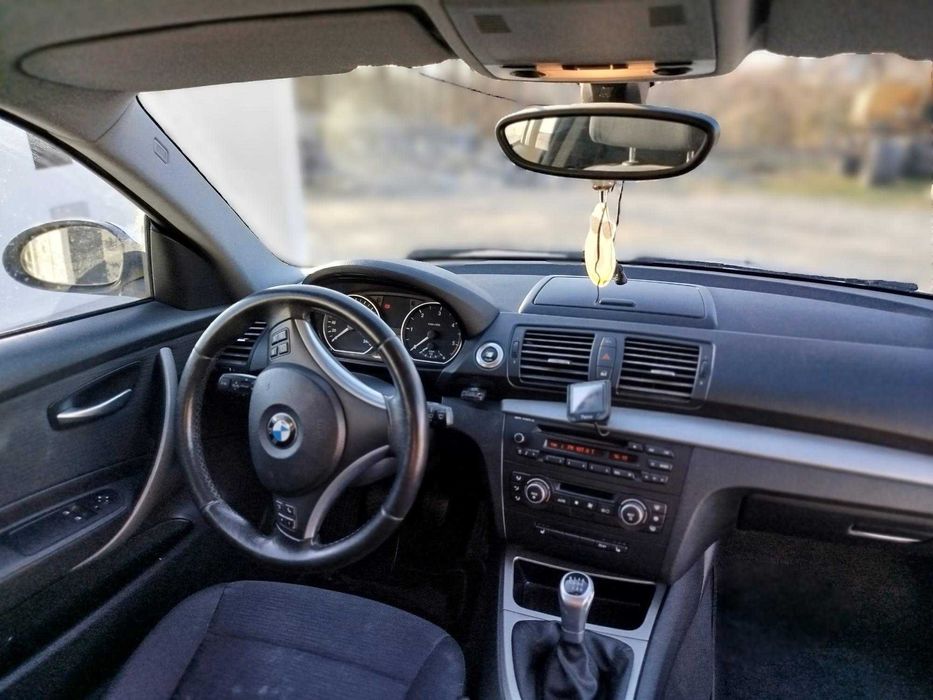 BMW Seria 1   116d.   2009 • Zadbana • Diesel • OC do końca 2026• 2 komplety kół