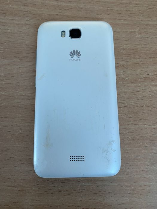 Мобільний телефон Huawei y541-u02.