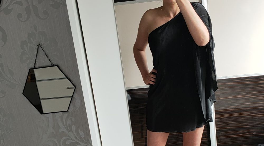 Sukienka na 1 ramię Atmosphere m