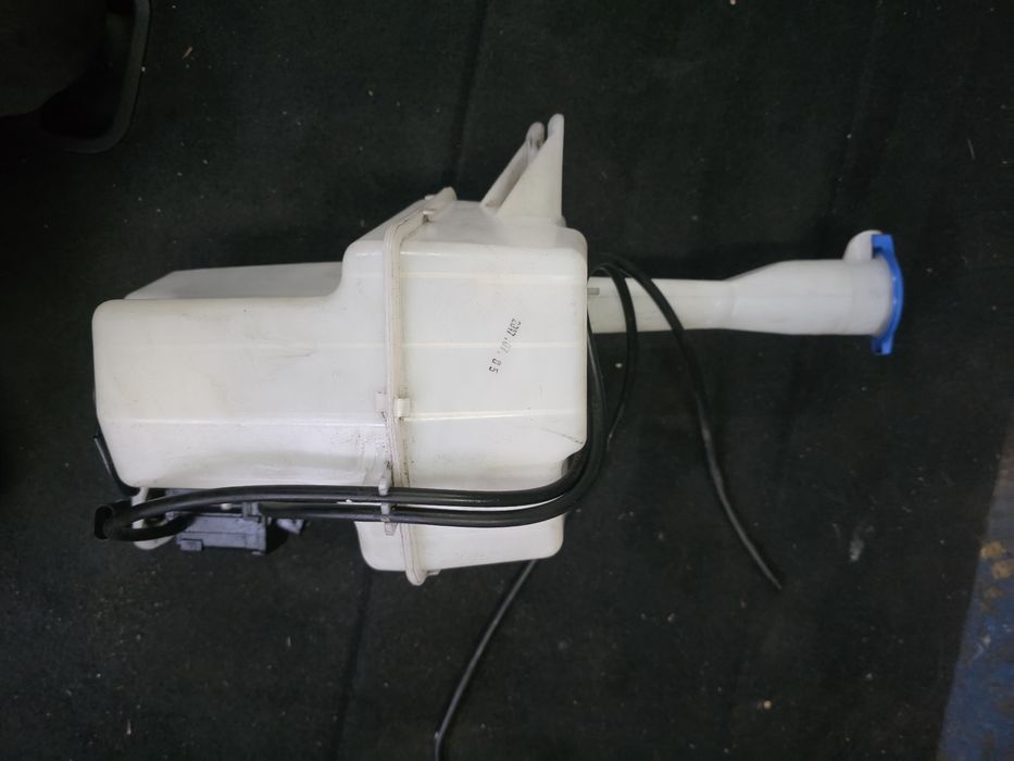 Zbiorniczek spryskiwaczy kia niro 98610-g5000