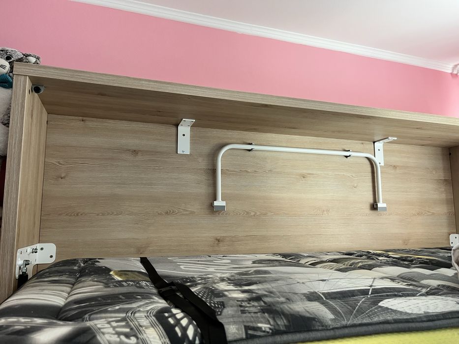 Cama 2 em 1 – Secretária + Cama rebatível