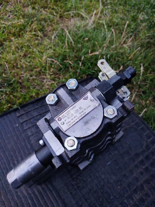 Розподільник МТЗ 1221 1025 892 RP70 РП-70 рп70 Распределитель МтЗ мс70