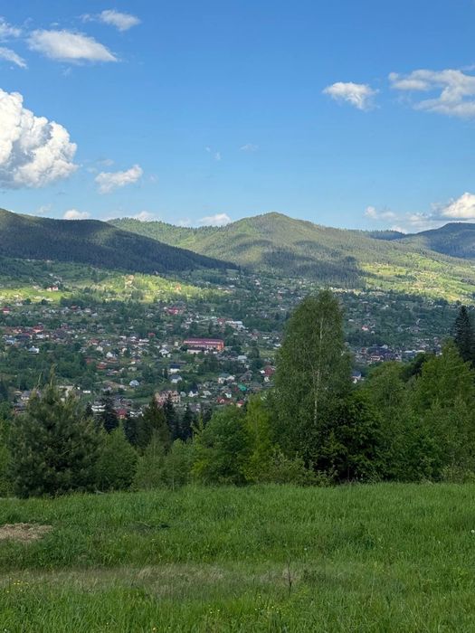 Найкрасивіші краєвиди в  Микуличині , земля Карпати, ділянка в горах