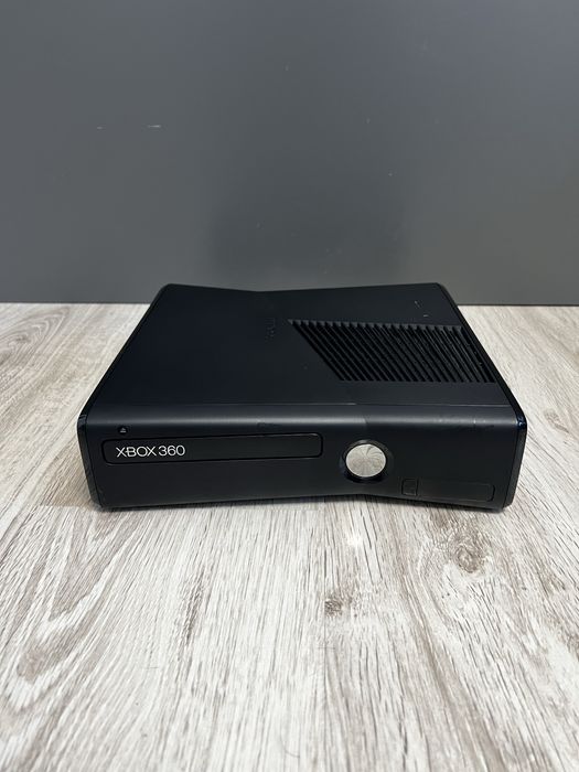 Konsola Xbox 360s