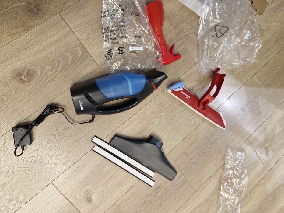 Myjka/odkurzacz do okna Vileda