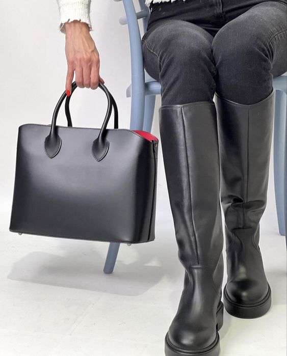 Сумочка из натуральной кожи