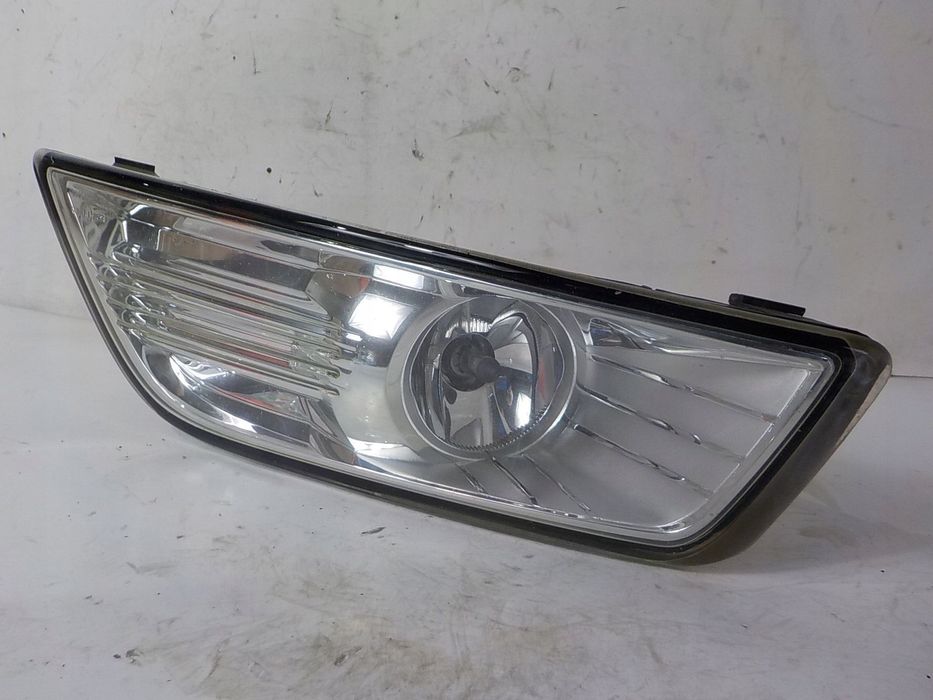 FORD MONDEO IV MK4 HALOGEN PRAWY PRZÓD PRZEDNI
