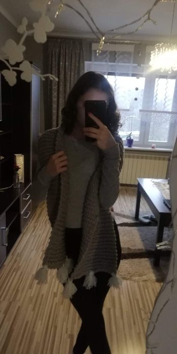 Szalik ręcznie robiony