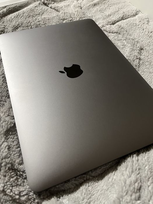 MacBook Pro 13 M1 16GB/512GB MDM - 82% батарея, комплект