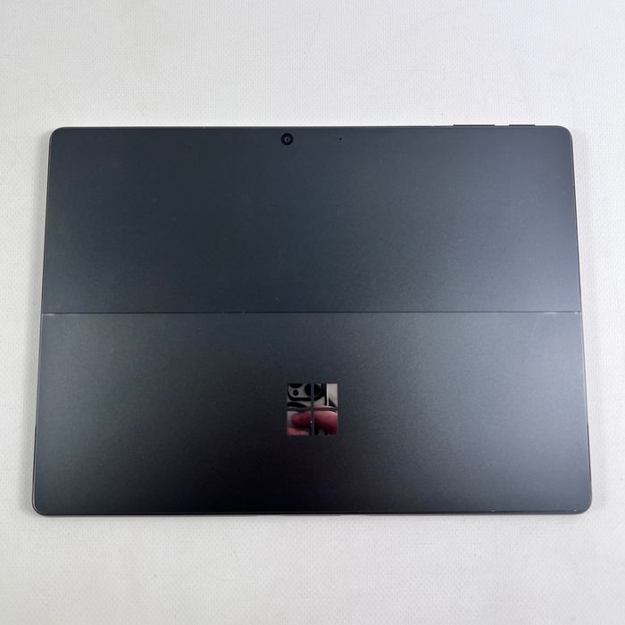 Microsoft Surface Pro 9 i7-1255U 16GB RAM 256GB SSD Graphite Гарантія Магазин