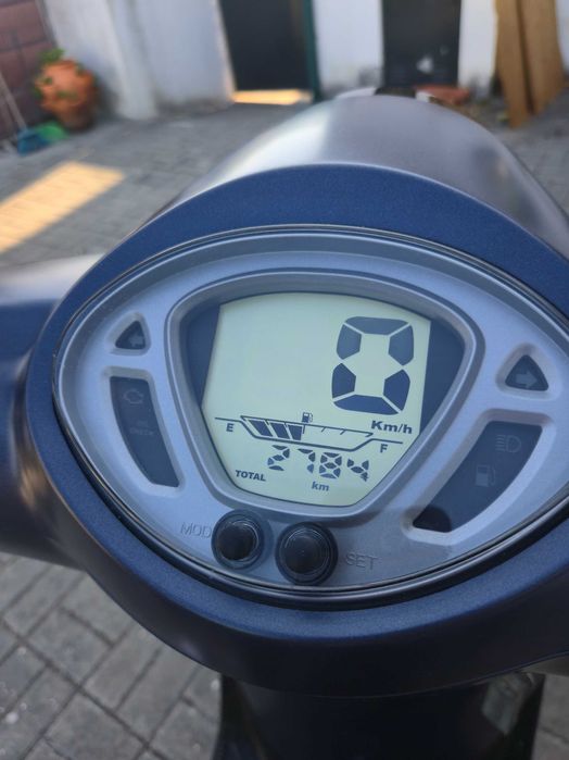 Vendo SCOOOTER Sym 50 4 Tempos