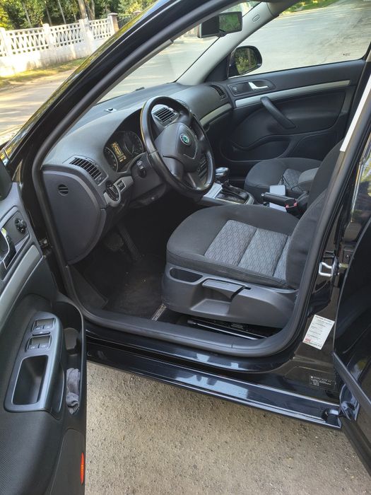Шкода октавия А5 2.0 tdi dsg, 4x4!
