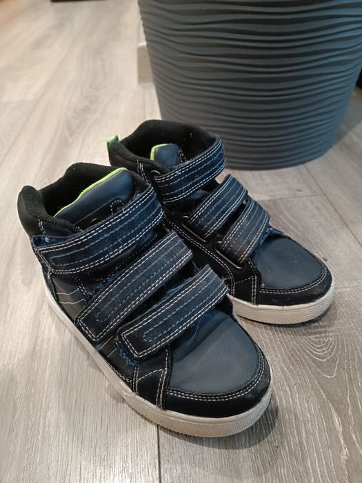 Боти і черевики зимові