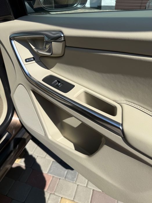 Продам Volvo XC60