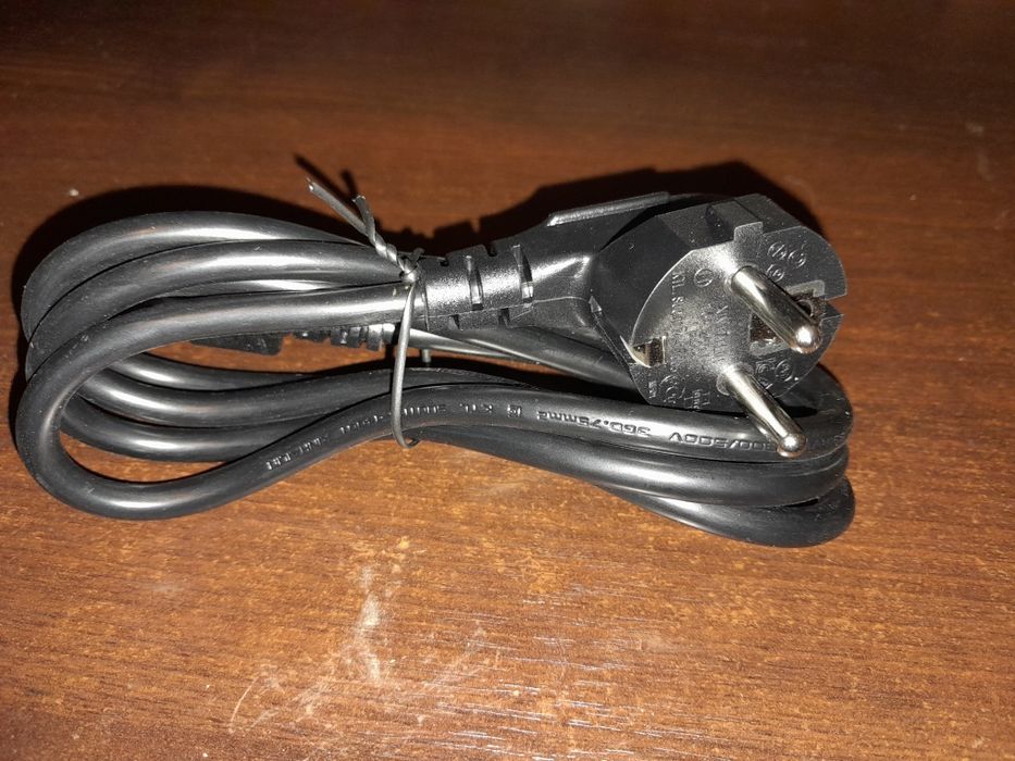 Шнур питания  для пк