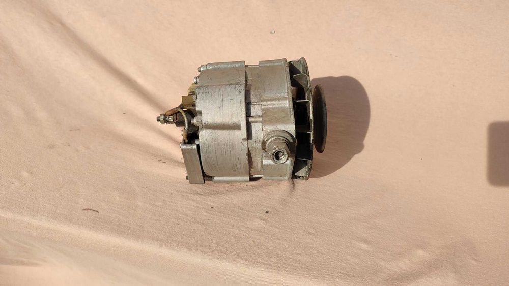 Alternator 12V Łada 2107