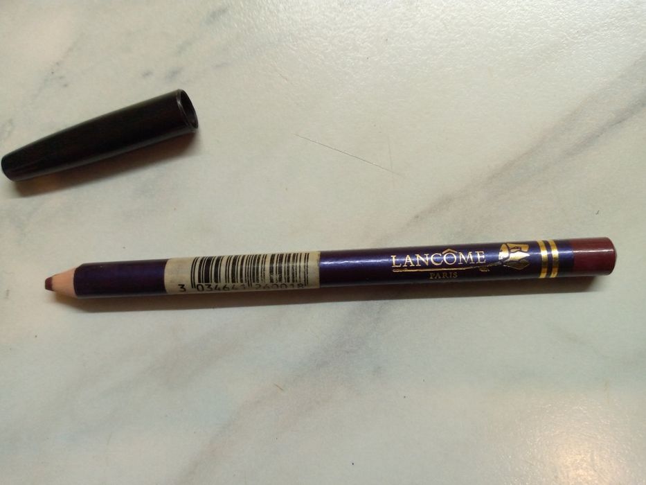 Карандаш косметический 3х1 для глаз, губ, бровей. lancome Франция