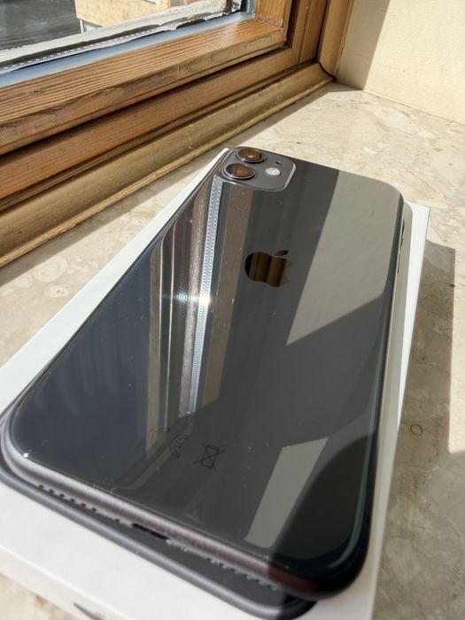 Iphone 11 64 GB czarny bez gwarancji