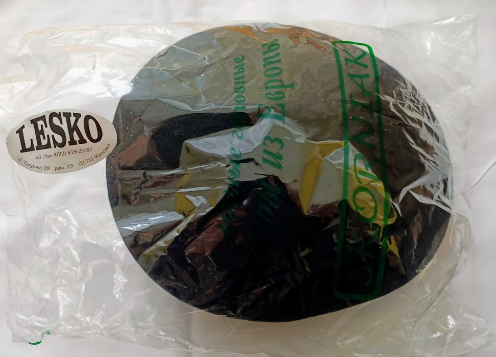 Nowy czarny kaszkiet męski