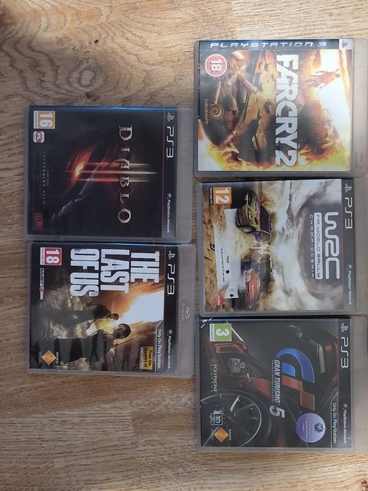 Sony PlayStation 3 slim CECH-2003B 1TB CFV Evilnat + 3 pady + 5 gier