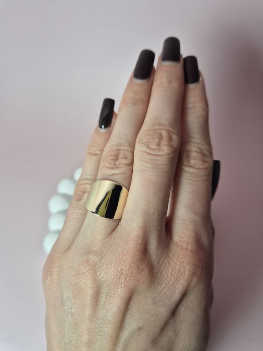 Złoty pierścionek sygnet cienki blaszka szeroki gładki r.15 p. 585