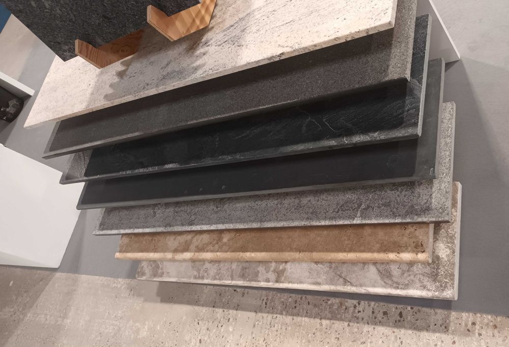 Stopnie, parapety gotowe z kamienia wew. zew.,