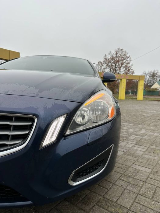 Volvo S60 2013 року