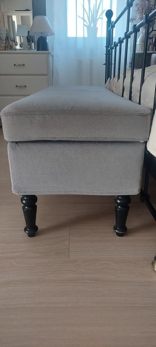 Ikea Stocksund ława pufa tapicerowana ze schowkiem
