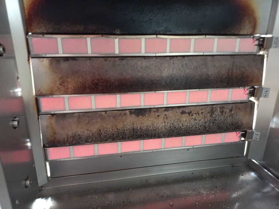 Profesjonalna regeneracja i naprawa urządzeń gastronomicznych. Rożno