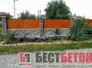 огорожа з блоків.декоративний блок