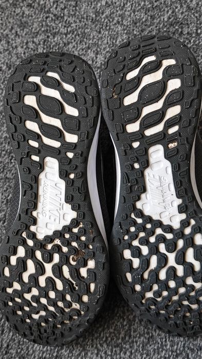 Кросовки Nike REVOLUTION  оригинал
