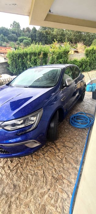 Renault Megane Azul