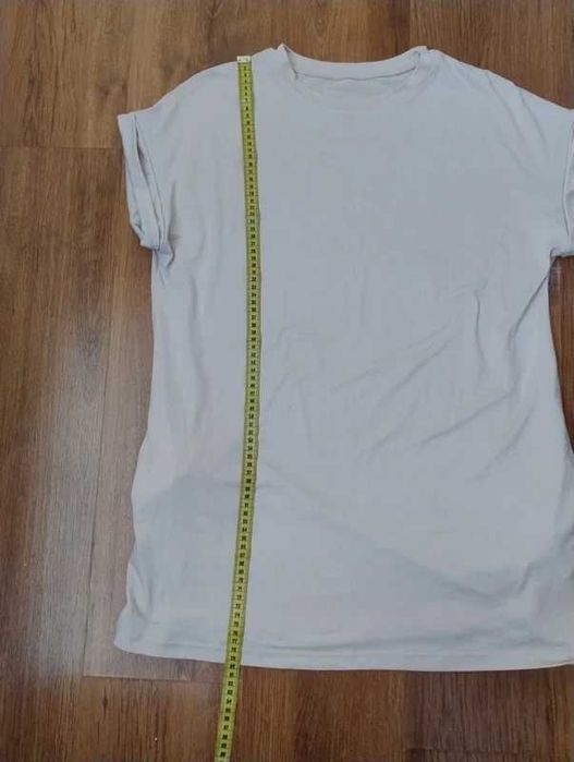 Pudrowa sukienka t-shirtowa oversize z kieszeniami | Koszulkowa długa tunika basic M/L