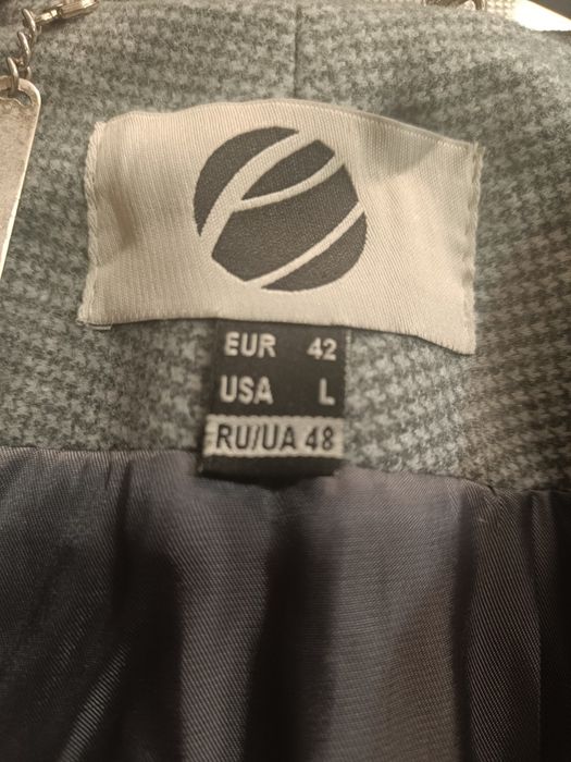 Жіноче    пальто