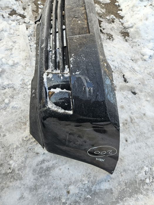 Opel Meriva przedni zderzak