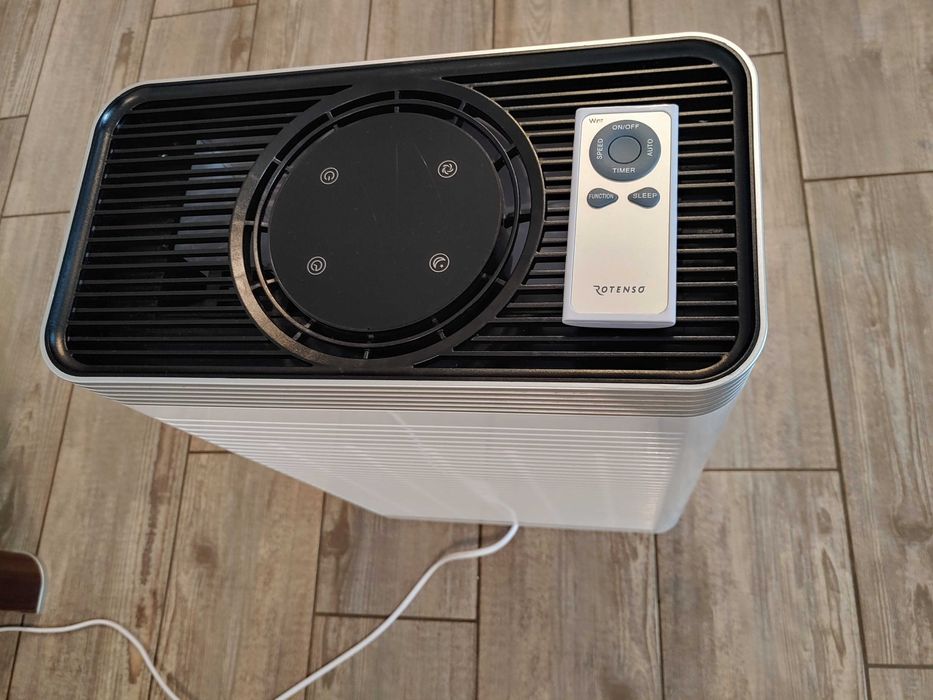 Oczyszczacz powietrza Rotenso Wint W24W R10