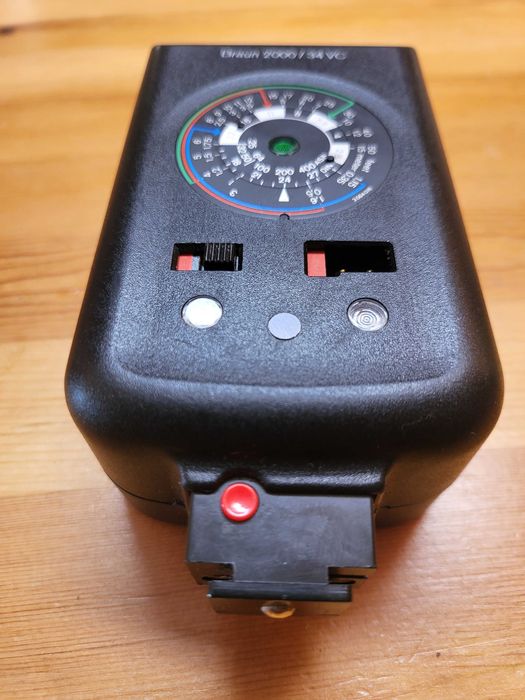 Lampa błyskowa do aparatu Braun 2000 /34VC