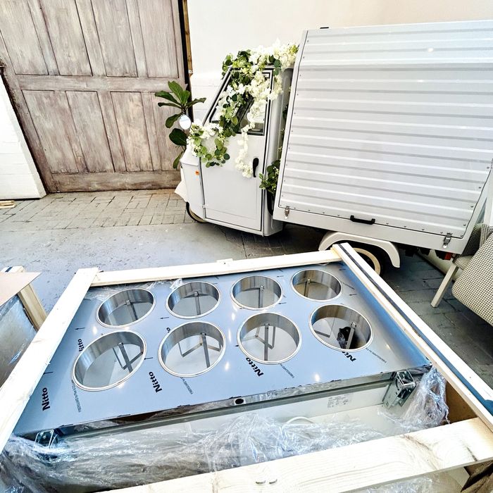 Piaggio Ape 50 prosecco van