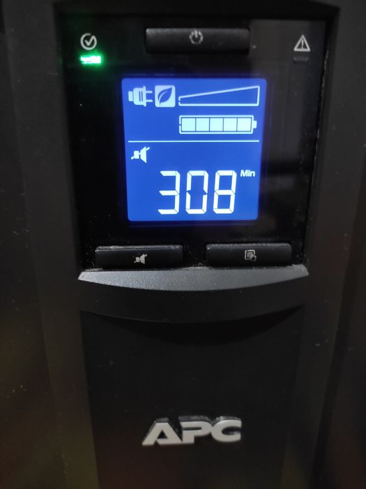 ИБП APC C1000watt  инвертор 24-230 в стабилизатор