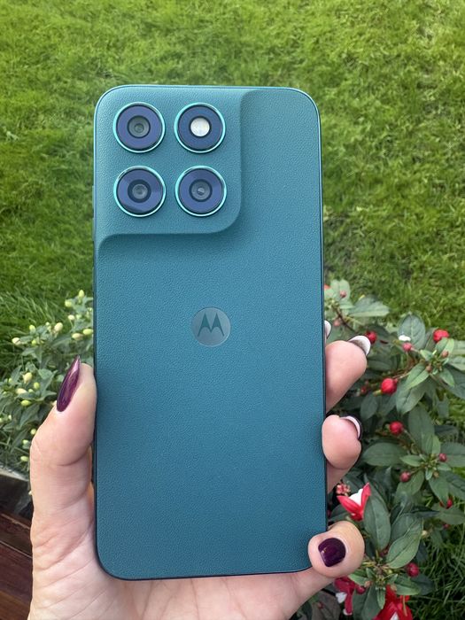 Sprzedam nową Motorolę g77