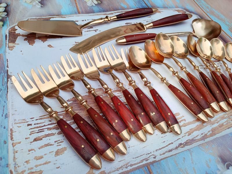 Десертный набор на 8 персон. Бронза, палисандр