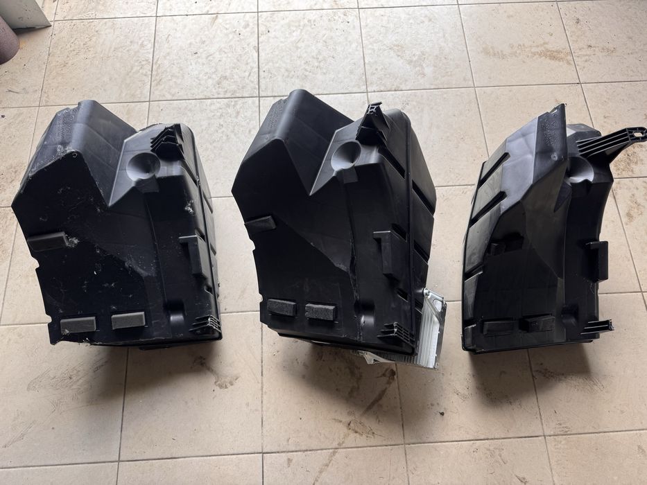 Саббуфер сабвуфер tesla model 3 під ремонт