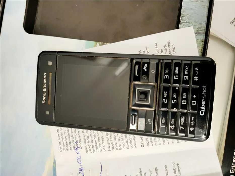 SONY - Eriksson ,,,  C- 902  Blac
