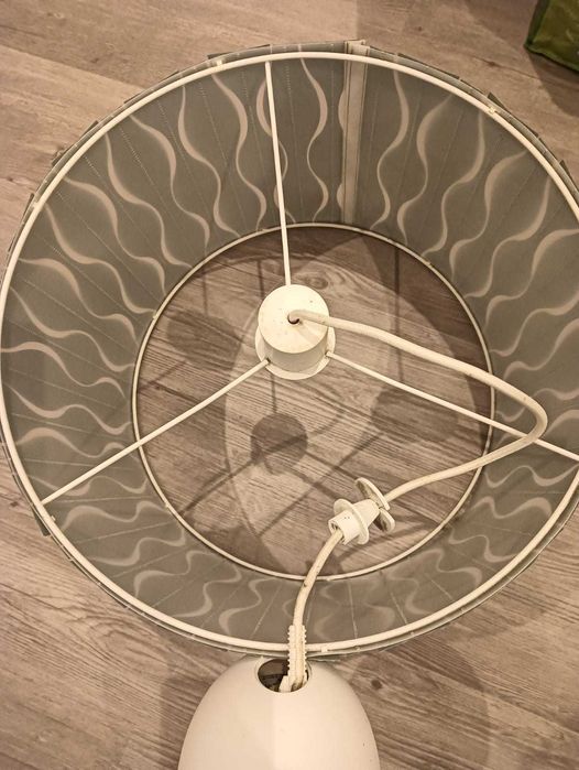 Candeiro de teto verde claro